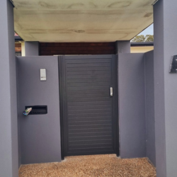 Horizontal Slat with No Gaps between slats
