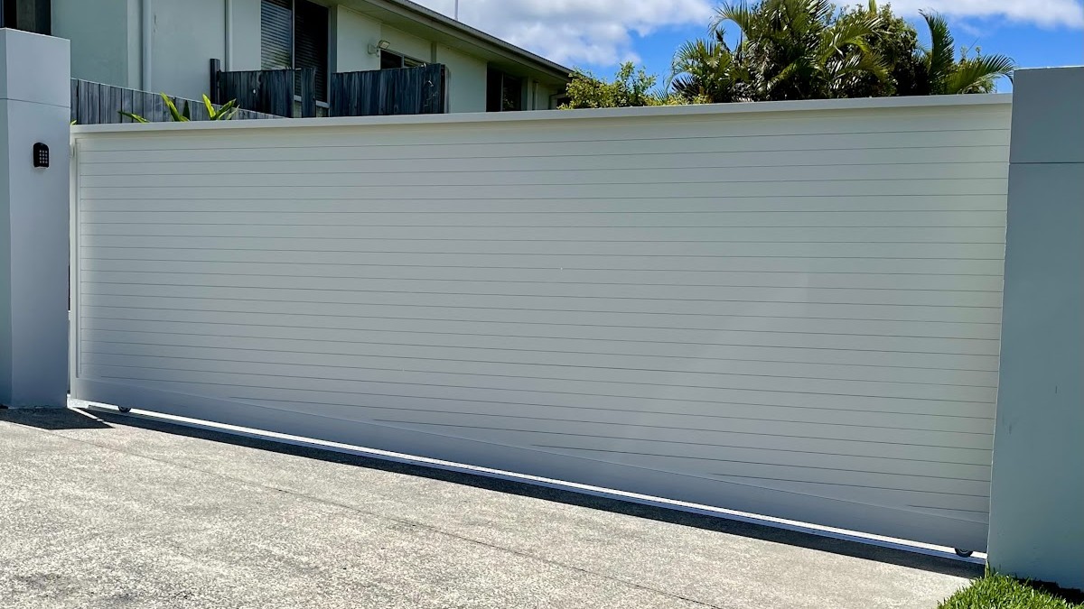 Horizontal Slat with No Gaps between slats